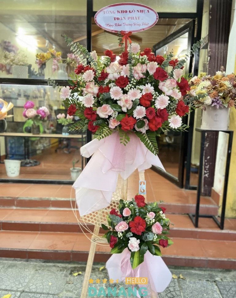 Shop đặt hoa khai trương chúc mừng Churi Hội An