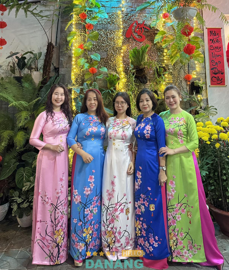 Áo Dài Sử