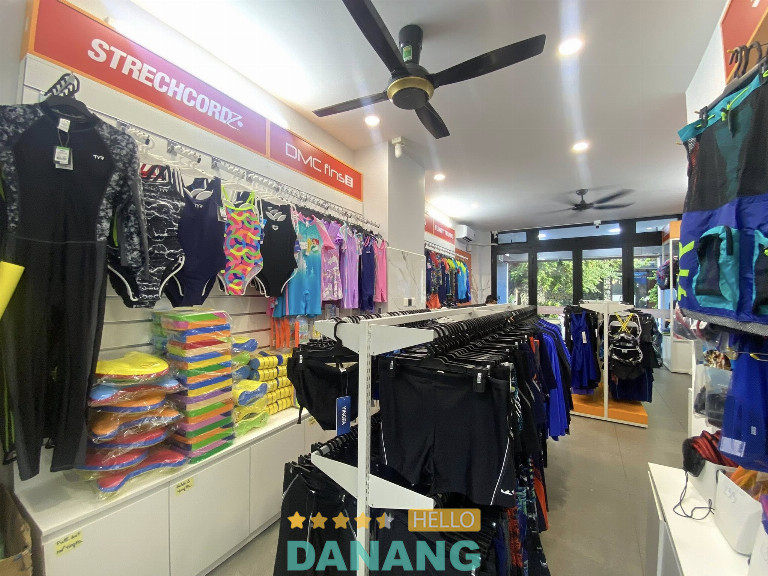 Cửa Hàng Bình Hoàng Swim