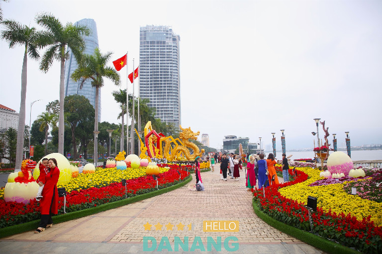 Đường hoa Bạch Đằng