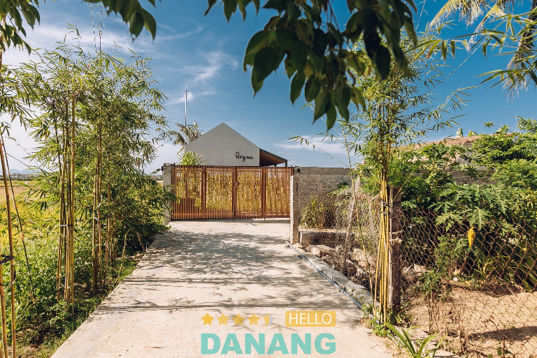 Oryza Villa sẽ cho du khách hoà mình vào khung cảnh làng quê đặc trưng của Hội An, cách biệt khỏi nhịp sống hối hả bên ngoài.