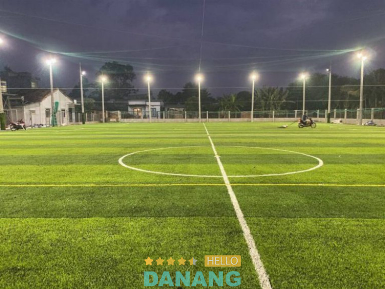 Sân Bóng Đá Chuyên Việt, Đà Nẵng