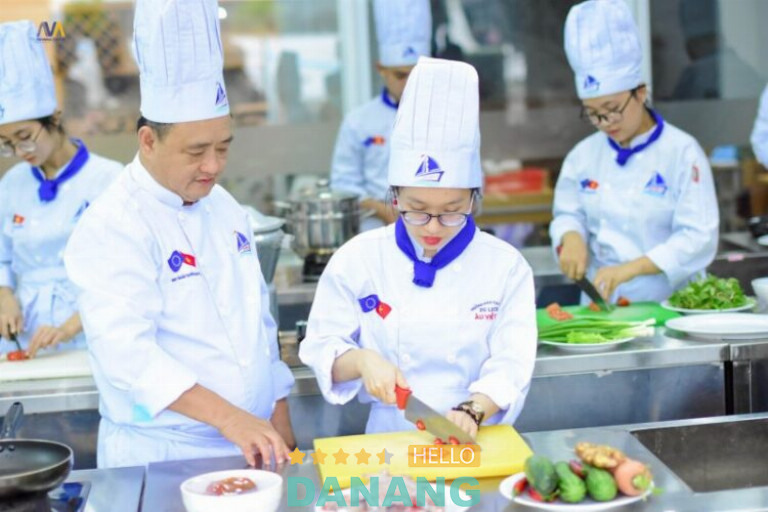 Trung Tâm AVA, Đà Nẵng