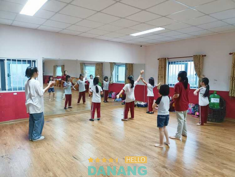 Trung Tâm Năng Khiếu VJ, Đà Nẵng 