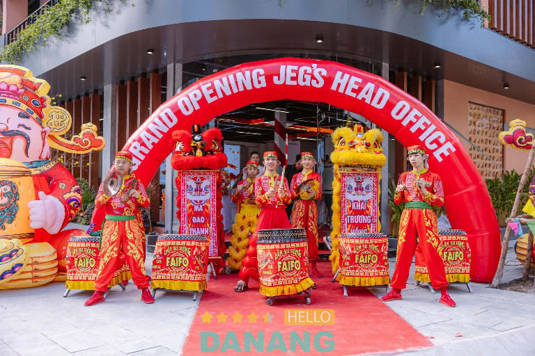 Đa dạng mẫu mã – thiết kế phù hợp chủ đề sự kiện