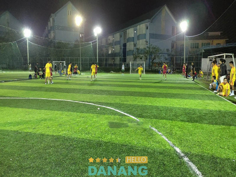 Sân Bóng Đá Đại Học Quảng Nam, TP. Tam Kỳ