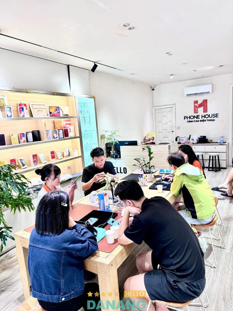 Cửa hàng Phone House