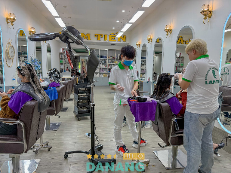Salon tóc Lâm Tiến - Chợ Điện Nam Trung