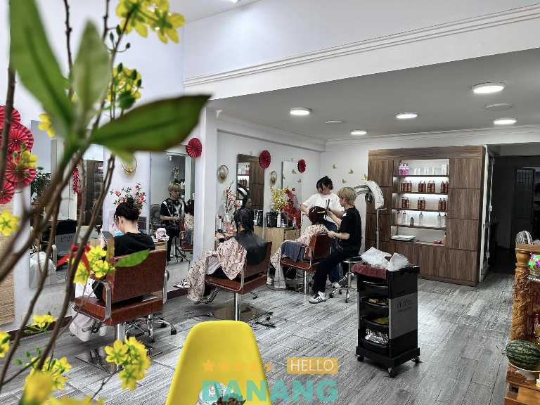 Hair Salon Ánh Sài Gòn - 408 Trần Cao Vân