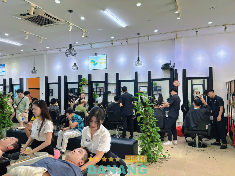 Viện Tóc Luxury Man - 644 Điện Biên Phủ