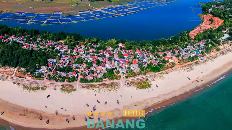 Biển Tam Kỳ đẹp êm đềm như giấc mơ trưa