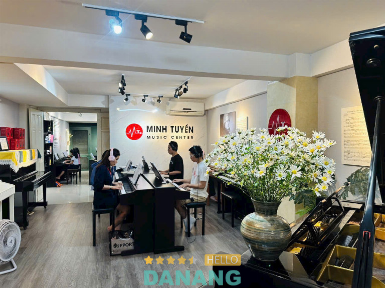 Âm Nhạc Minh Tuyền tại Đà Nẵng Âm Nhạc Minh Tuyền tại Đà Nẵng