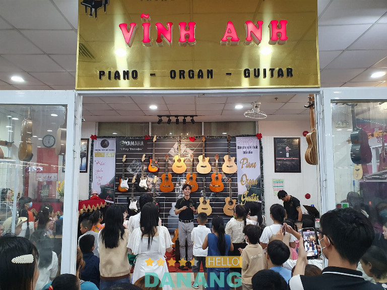 Trung Tâm Âm Nhạc Vĩnh Anh - P. Hòa Khánh