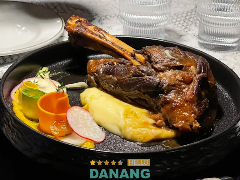 Cabanon Palace, Đà Nẵng