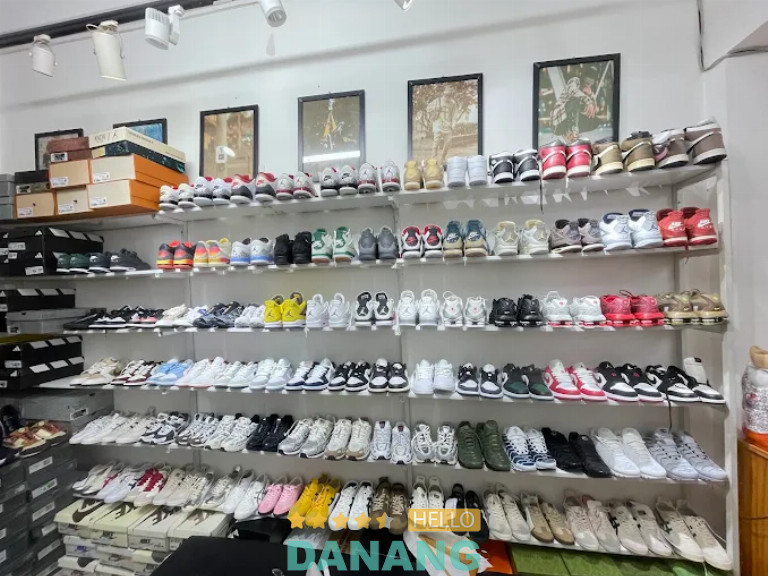 VN Store Sneaker, Đà Nẵng