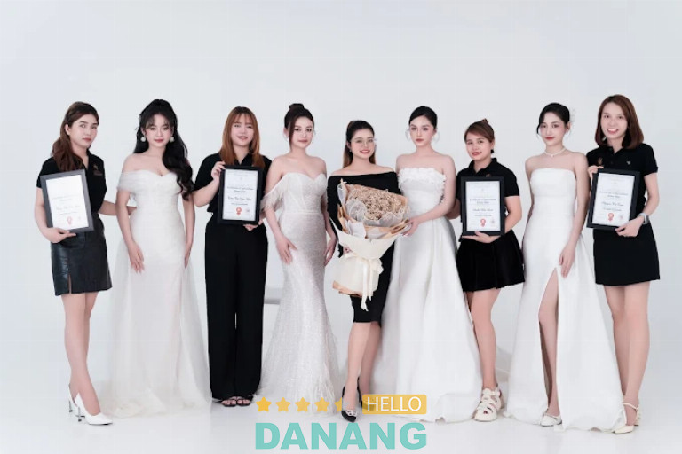 Hoa Ly Phạm Makeup Store & Academy, Đà Nẵng