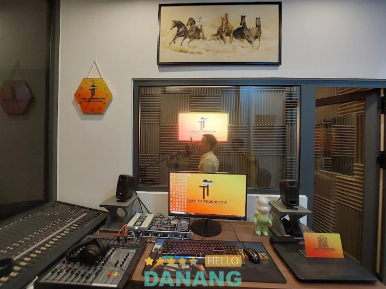 Tuấn Tú Studio, Đà Nẵng