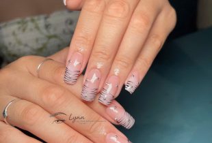 Best Hair Wash Gel Nail Art LAsh Lift Hoi AN Lynn Hair Wash & Eyelash Extensions Hoi An - Lash Lift, Nail Art Specialist