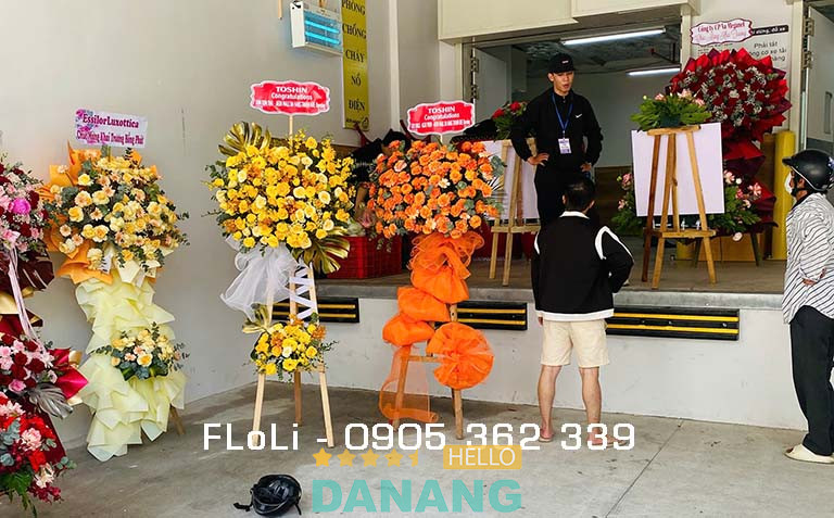 FLoLi làm kệ hoa khai trương ở Điện Bàn
