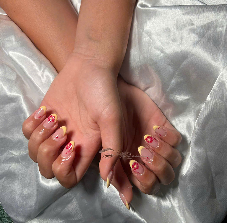 Best Hair Wash Gel Nail Art LAsh Lift Hoi AN Lynn Hair Wash & Eyelash Extensions Hoi An - Lash Lift, Nail Art Specialist